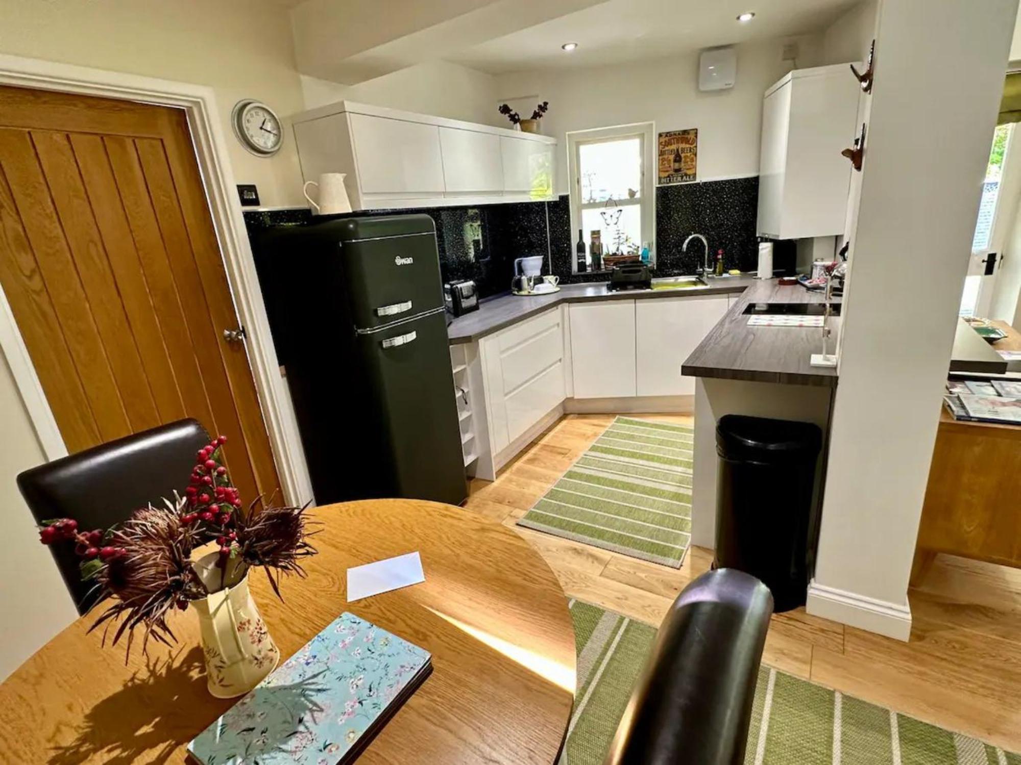 Pass The Keys Delightful Cottage Sydney Gardens Private Parking Бат Экстерьер фото